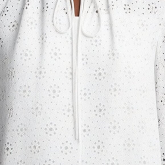 $695 AKRIS PUNTO laser eyelet cut out blouse w under cami US 10 - Picture 15 of 15